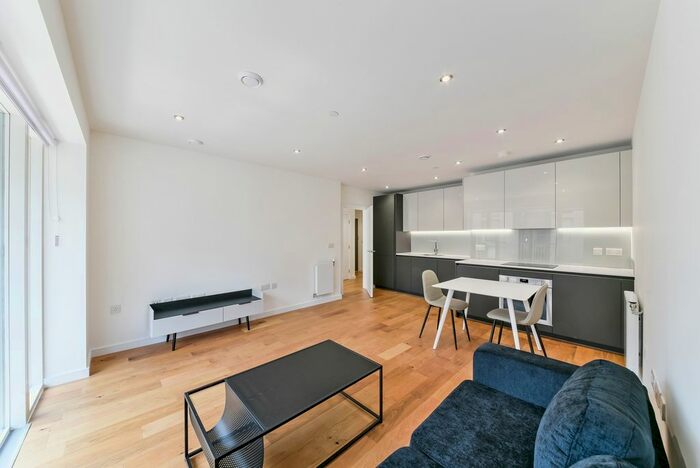 1 Bedroom Flat To Rent In Wenborn Building, New Stratford Works, Stratford, E15