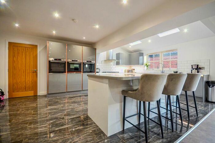 6 Bedroom Detached House For Sale In Bridge Farm, Pollington, Goole, DN14