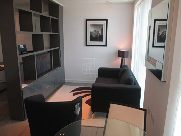 Studio To Rent In Brock Street, NW1