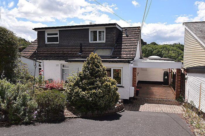 4 Bedroom Detached Bungalow For Sale In Argyll Road, Exeter, EX4