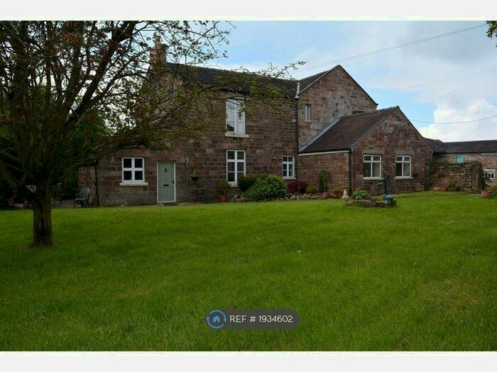 3 Bedroom Semi-Detached House To Rent In Overton Road, Congleton, CW12