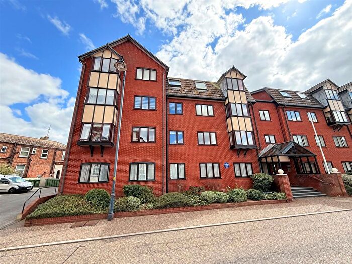2 Bedroom Flat For Sale In St Georges Court, Great Yarmouth, NR30