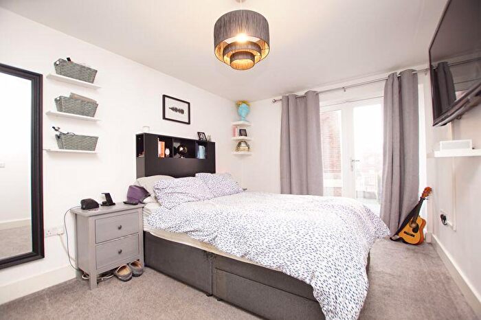1 Bedroom Apartment For Sale In The Chandlers, Salt Meat Lane, Gosport, PO12