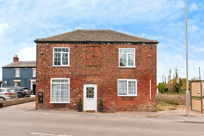 3 Bedroom Detached House For Sale In Gosberton Road, Surfleet, Spalding, PE11