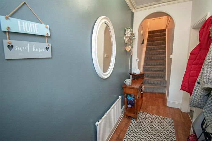 3 Bedroom Terraced House For Sale In Wall Street, Ripley, DE5