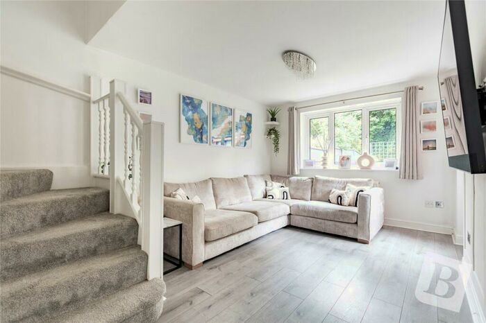 3 Bedroom Terraced House For Sale In Webster Close, Hornchurch, RM12
