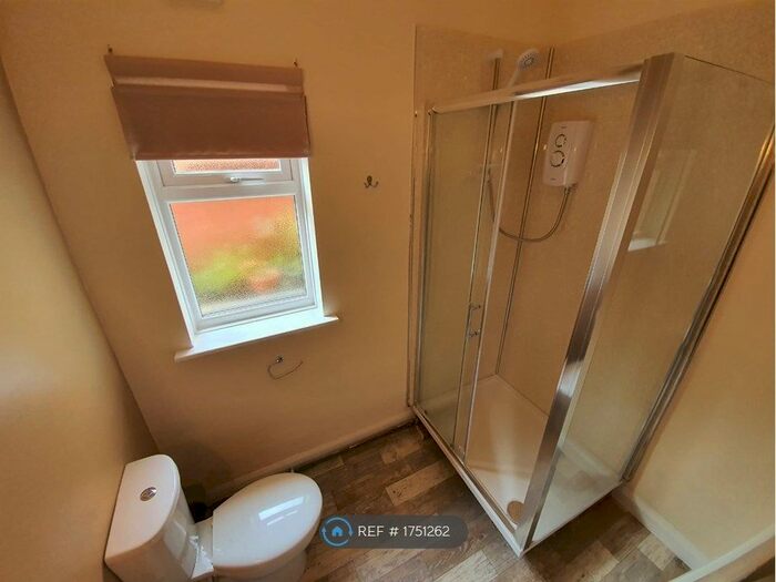 1 Bedroom Flat To Rent In Station Rd, Kenilworth, CV8