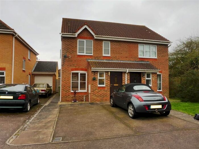 2 Bedroom Semi-Detached House To Rent In Waterford Close, Bletchley, Milton Keynes, MK3