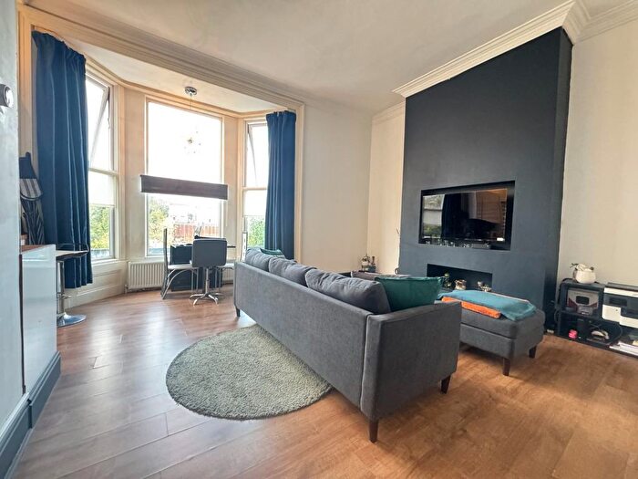 1 Bedroom Flat To Rent In King Henrys Road, Primrose Hill, NW3
