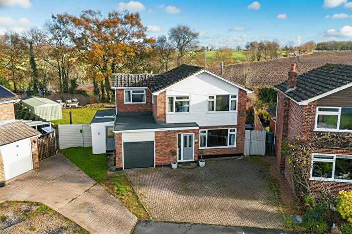 4 Bedroom Detached House For Sale In Elm Grove, Garboldisham, Diss, IP22