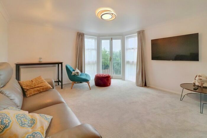 2 Bedroom Flat To Rent In Preston Road, Wembley, HA9