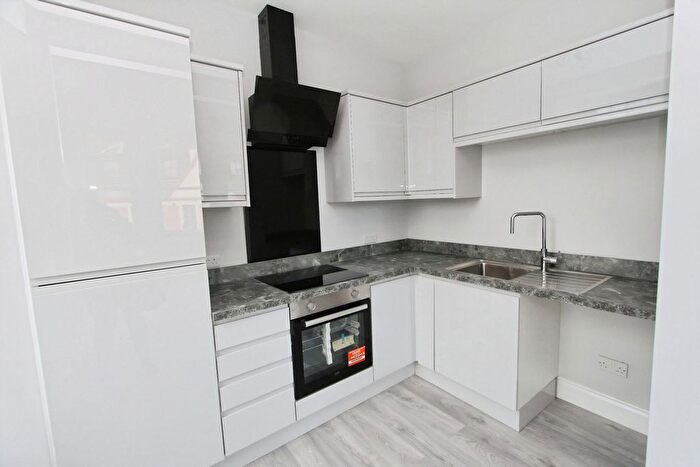 2 Bedroom Flat For Sale In Silk Street, Paisley, PA1