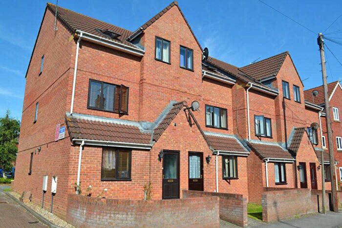 1 Bedroom Flat To Rent In Central Yeovil, Somerset, BA20