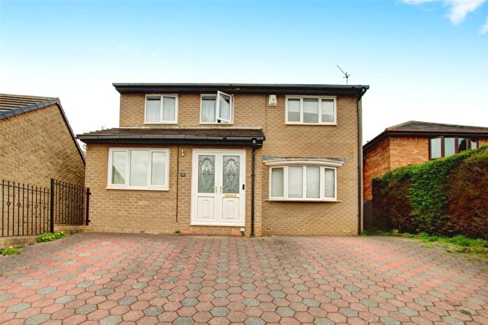 4 Bedroom Detached House For Sale In Chepstow Close, Consett, County Durham, DH8