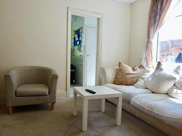 5 Bedroom House To Rent In Student Five Double Bedrooms, Winton, P05