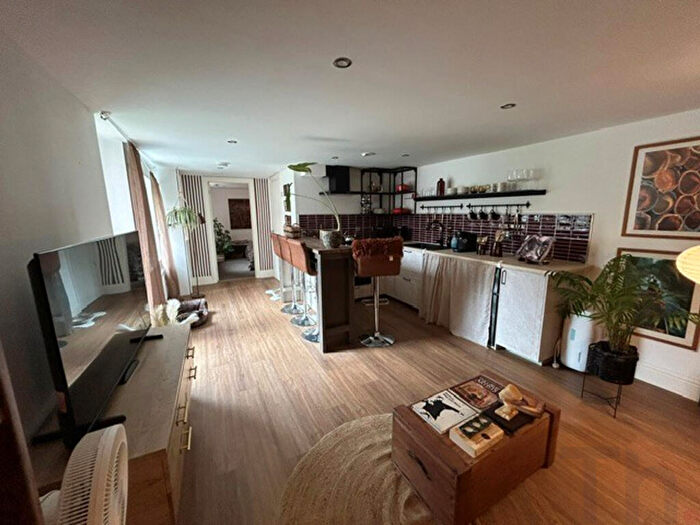 1 Bedroom Flat To Rent In Cowes, Isle Of Wight, PO31