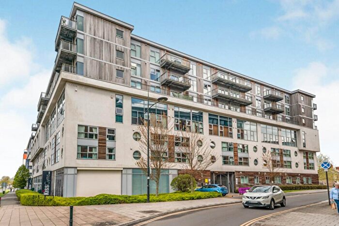 1 Bedroom Apartment For Sale In Beckhampton Street, Swindon, SN1