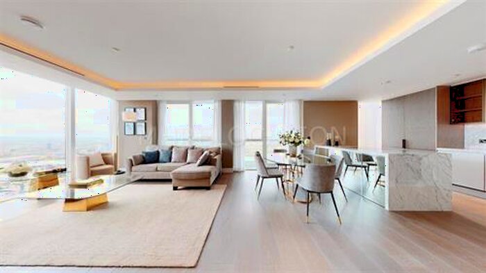 3 Bedroom Apartment For Sale In Sub-penthouse, Maine Tower, Harbour Way, London, E14