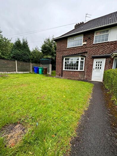 3 Bedroom Semi-Detached House To Rent In Hall Lane, Manchester, M23