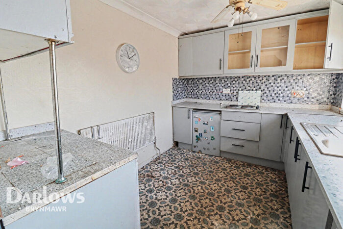 2 Bedroom Lodge For Sale In Bridge Terrace, Abertillery, NP13