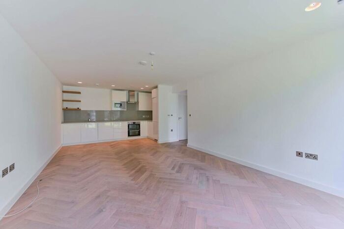 1 Bedroom Flat To Rent In Bell Foundry Close, Croydon, Croydon, CR0