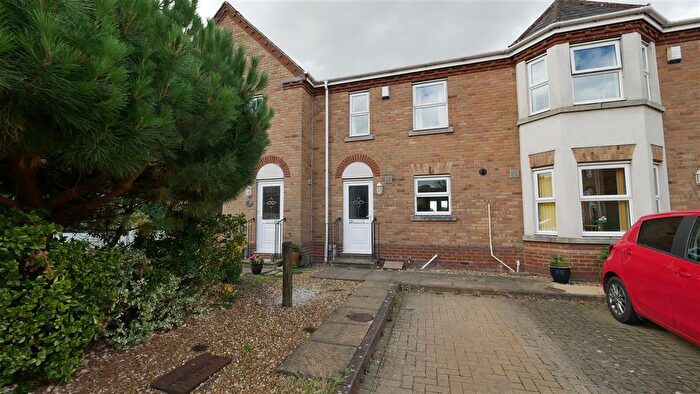 3 Bedroom Terraced House To Rent In Cootes Meadow, St Ives, PE27