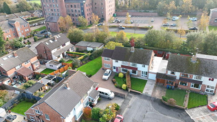 4 Bedroom Semi Detached House For Sale In Newlands Avenue, Burscough, Ormskirk, L40
