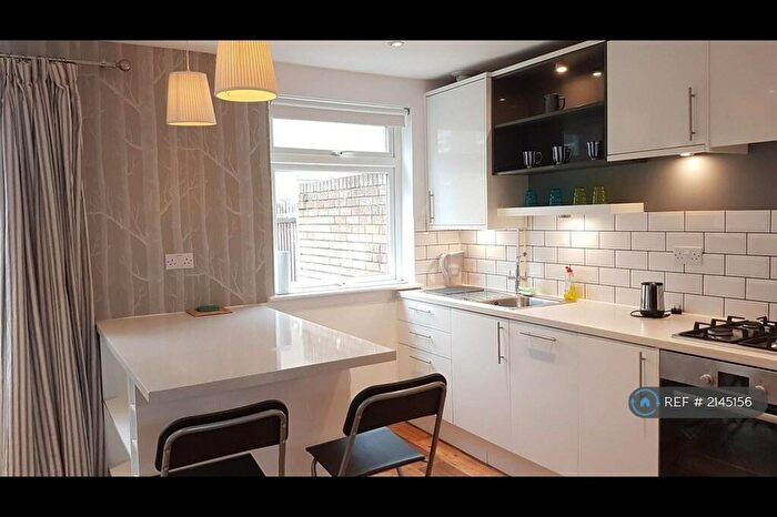 1 Bedroom Bungalow To Rent In Bedford Hill, London, SW12