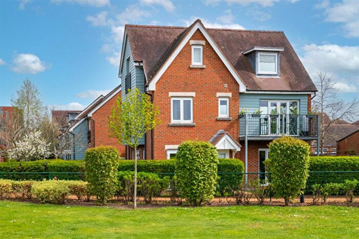 5 Bedroom Detached House For Sale In The Moors, Redhill, RH1