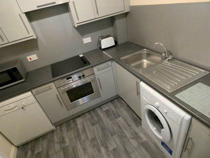 1 Bedroom Apartment To Rent In Mountbatten Close, Ashton, PR2