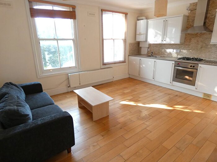 1 Bedroom Flat To Rent In Hewlett Road, Bow, E3