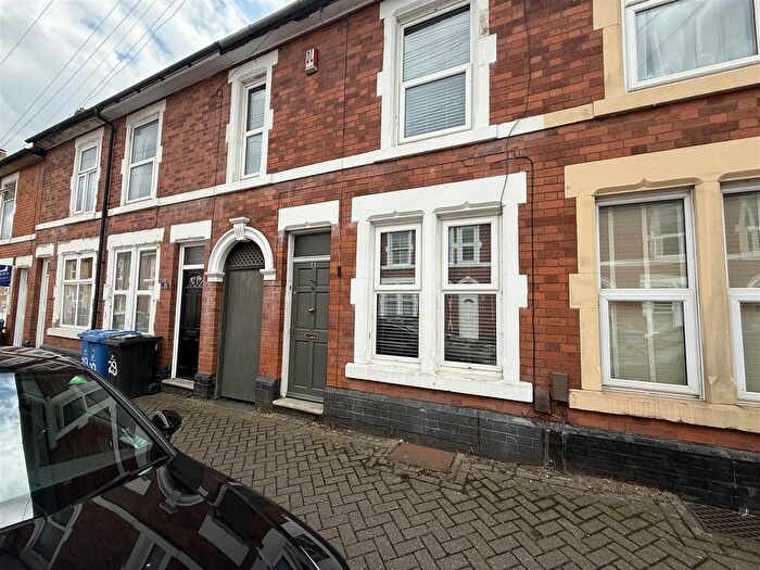 2 Bedroom Property To Rent In King Alfred Street, Derby, DE22