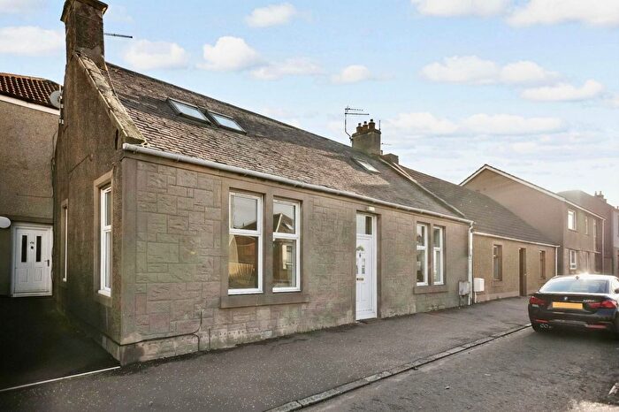 4 Bedroom Semi-Detached House For Sale In Main Street, Kirkcaldy, Thornton, KY1