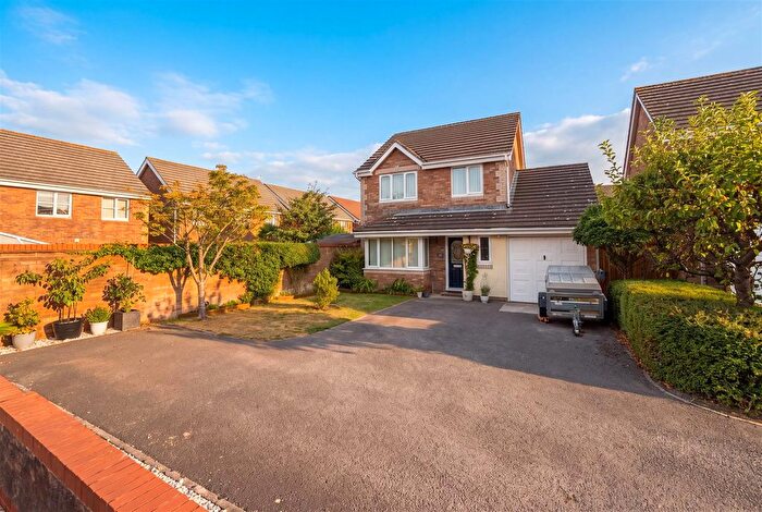 3 Bedroom Detached House For Sale In Clover Road, Wick St. Lawrence - Turnkey, BS22