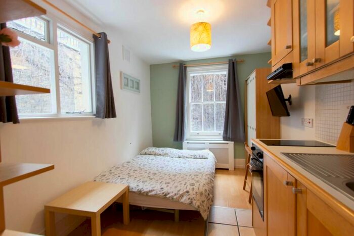 Studio To Rent In Claverton Street, Pimlico, London, SW1V