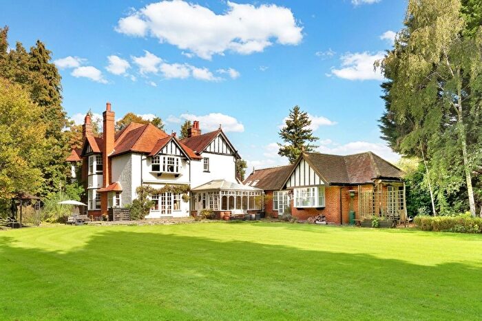 8 Bedroom Detached House For Sale In Ledborough Lane, Beaconsfield, HP9