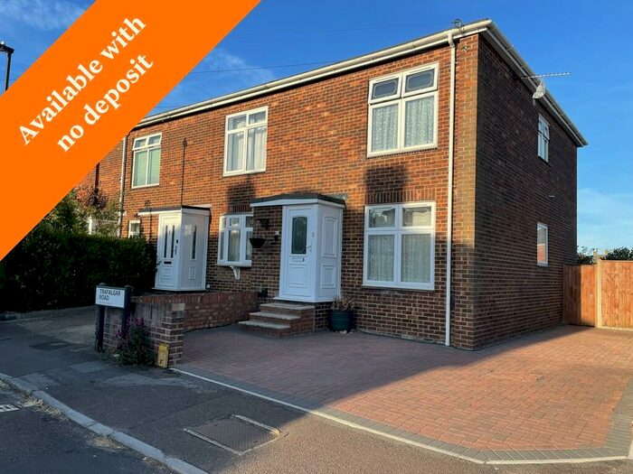 3 Bedroom End Of Terrace House To Rent In Trafalgar Road, Southampton, SO15