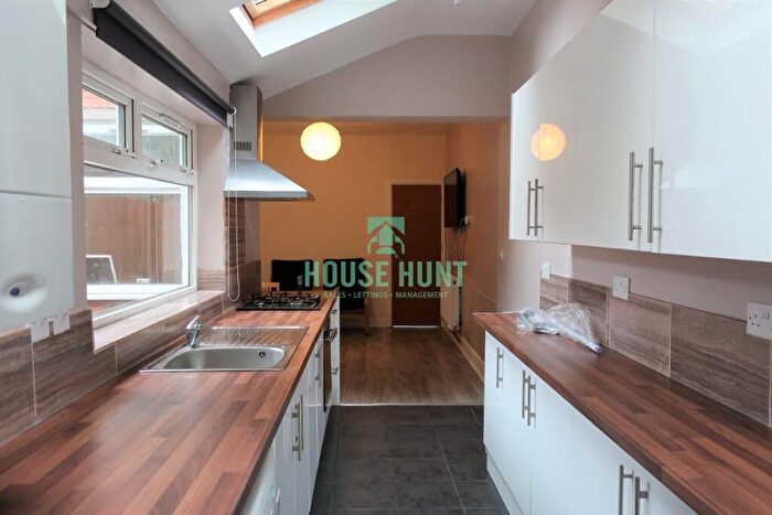 5 Bedroom Terraced House To Rent In Rose Cottages, Hubert Road, Birmingham, B29