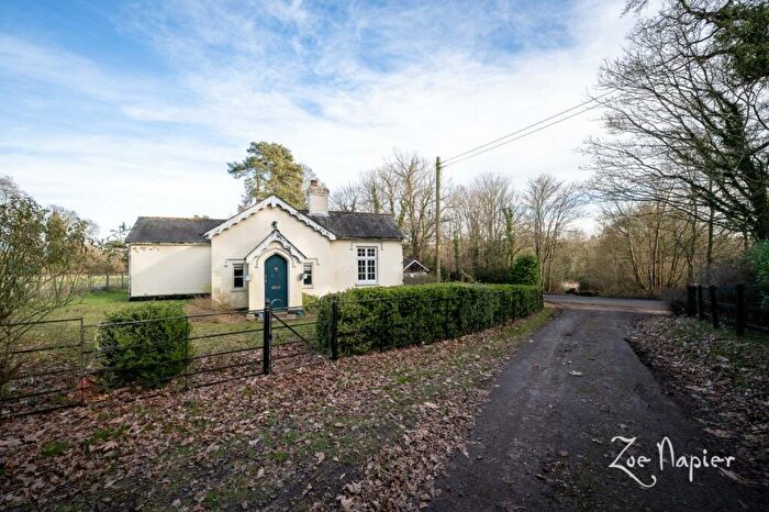 2 Bedroom Character Property For Sale In Greenstead Green, CO9