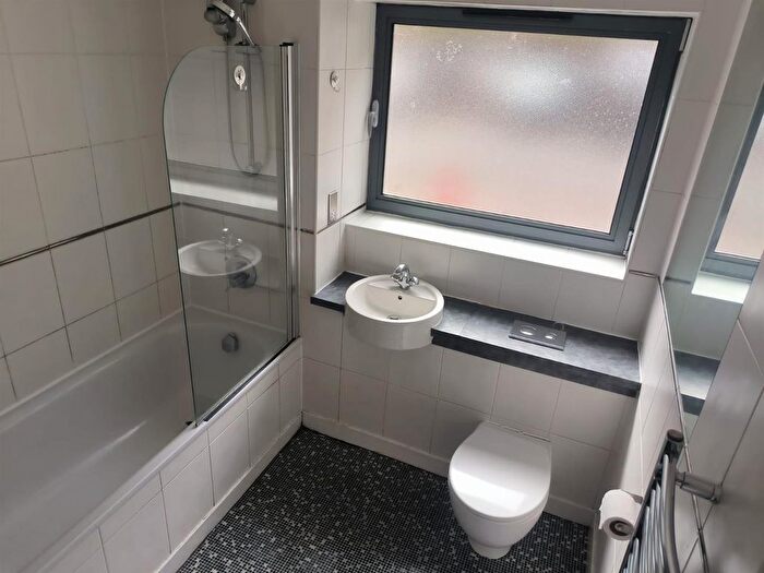 2 Bedroom Property To Rent In Leeds Street, Liverpool, L3