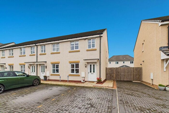 2 Bedroom End Of Terrace House For Sale In Watervole Crescent, Cambuslang, Glasgow, G72