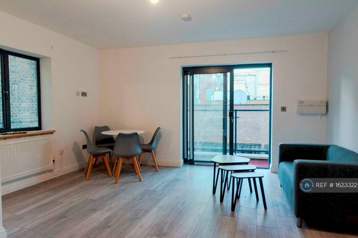 1 Bedroom Flat To Rent In Stamford Hill, London, N16