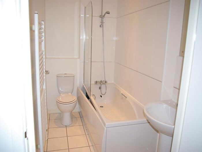 2 Bedroom Apartment To Rent In London Road, Biggleswade, SG18