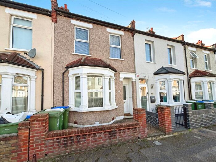 2 Bedroom Terraced House For Sale In Lewis Road, Welling, DA16