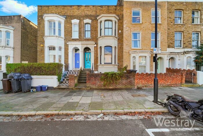 4 Bedroom Maisonette To Rent In Powerscroft Road, London, E5