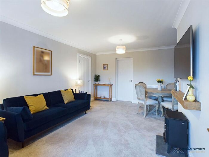 2 Bedroom Flat For Sale In Selwood Court, South Shields, NE34