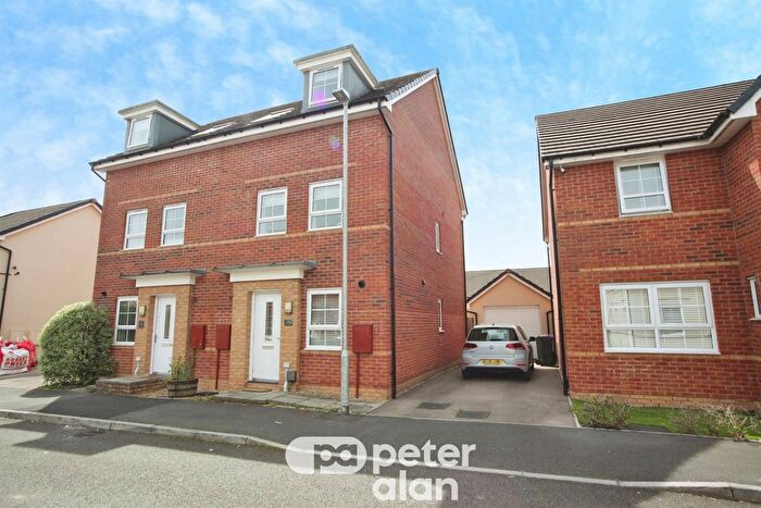 3 Bedroom Semi-Detached House For Sale In James Prosser Way, Llantarnam, Cwmbran, NP44