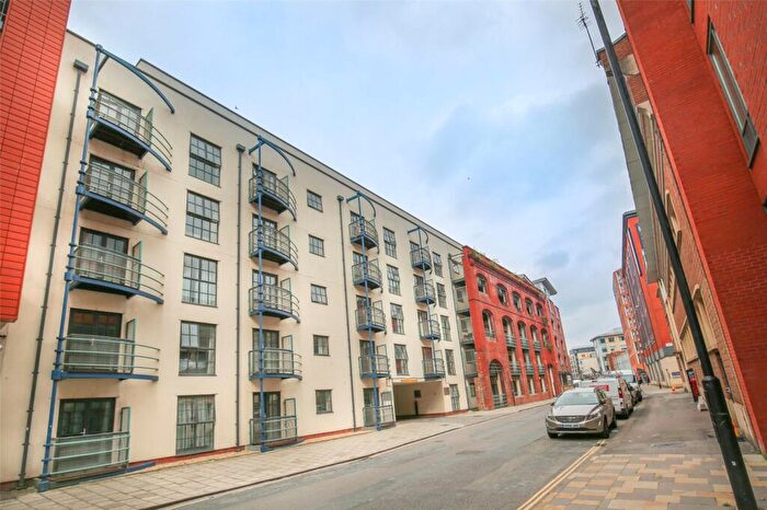 1 Bedroom Apartment For Sale In St. Thomas Place, Bristol, BS1