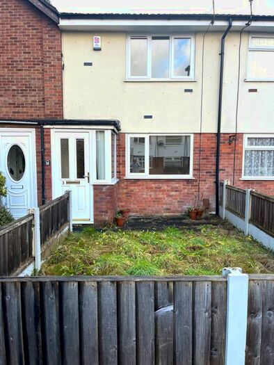 2 Bedroom Terraced House To Rent In Oxford Drive, Manchester, M24