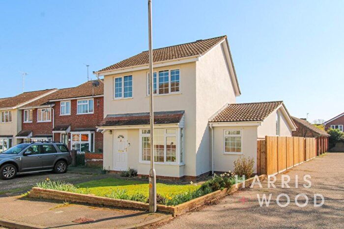 3 Bedroom Link Detached House For Sale In Moss Way, West Bergholt, Colchester, Essex, CO6